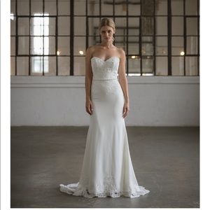 New Lis Simon wedding dress